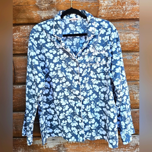 Victoria's Secret Bride Gray/Blue & White Floral Button up Pajama Top Pink Trim - Picture 6 of 11